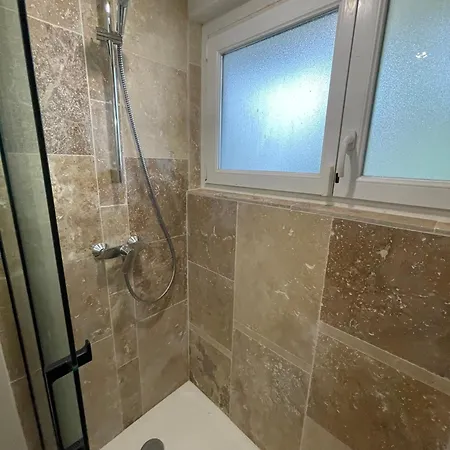Appartement Grand Entouré De Verdure Mulhouse