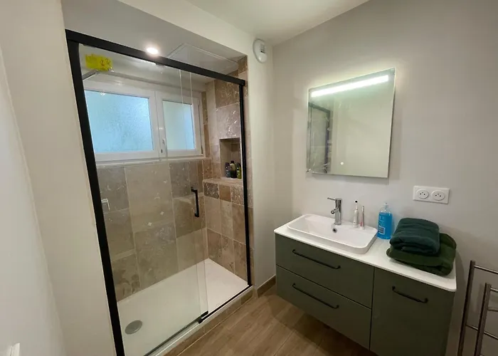 Grand Entoure De Verdure Appartement